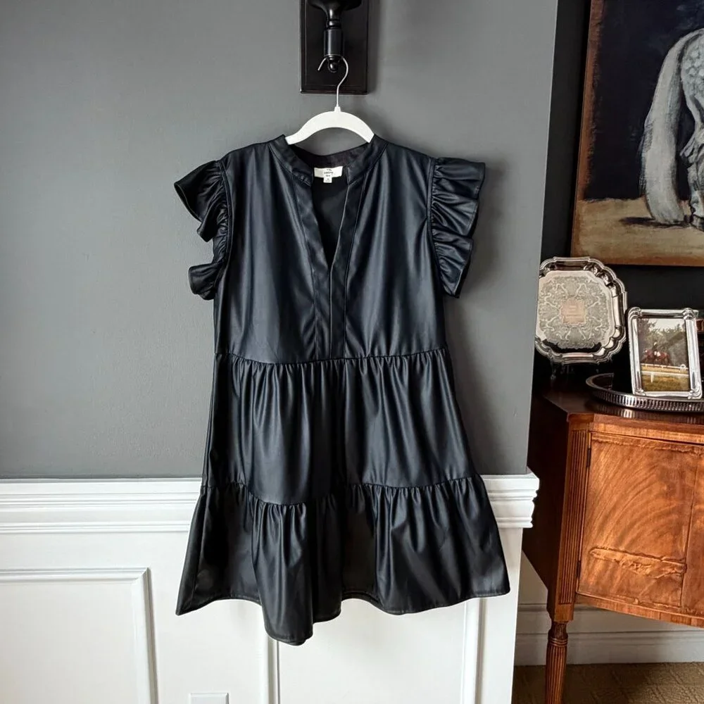 Entro Black Faux Leather Tiered Ruffle Sleeve V-neck Mini Dress Size Medium - Picture 9 of 10